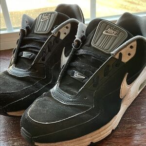 Nike Men's AirMax LTD 3 Sneakers